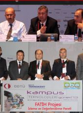 Kampüs Teknolojileri Günleri 2013'te - FATİH Projesi İzleme ve Değerlendirme Paneli yapıldı